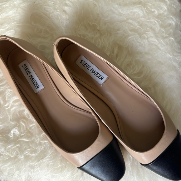 Steve Madden Blair Ballet flat- nude/black size 8 - Picture 3 of 7